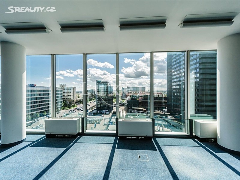 Pronájem kanceláře 320 m², Praha