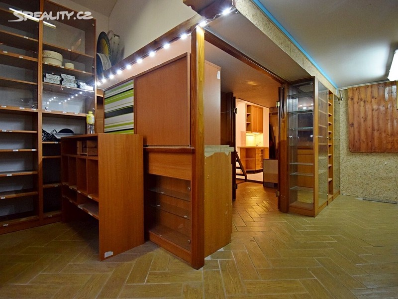 Pronájem kanceláře 41 m², Praha