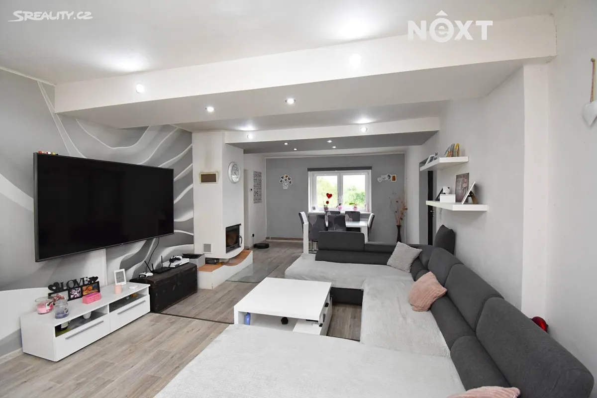 Prodej rodinného domu 185 m², pozemek 598 m² – pohled 3