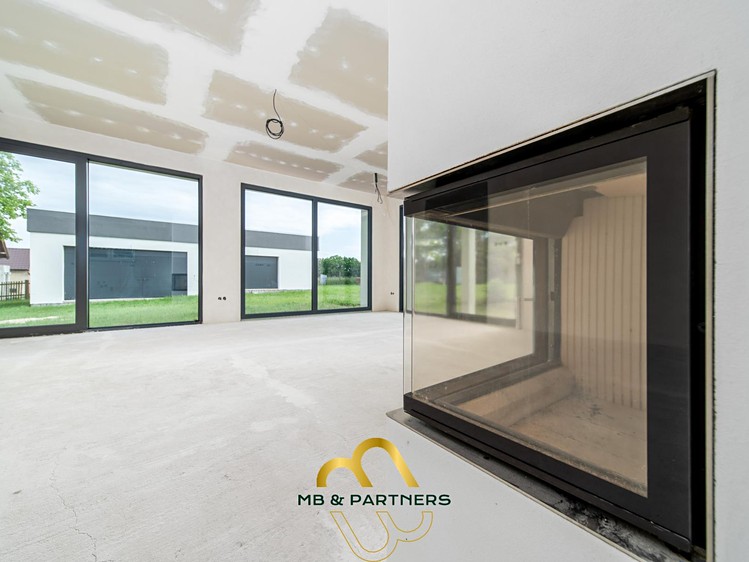Prodej domu, 195 m² (34 z 47)