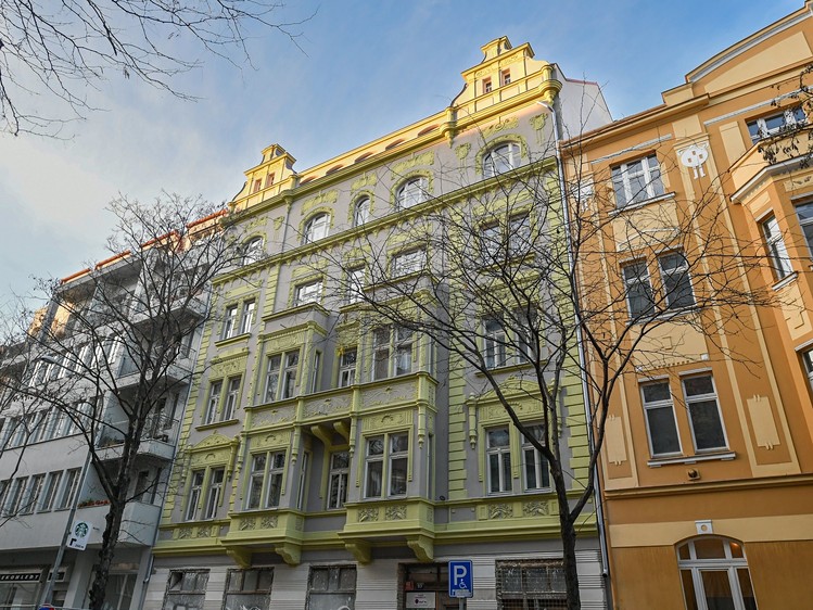 Křižíkova 4