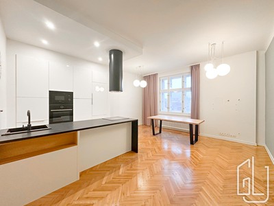 Pronájem bytu 3+kk 89 m²