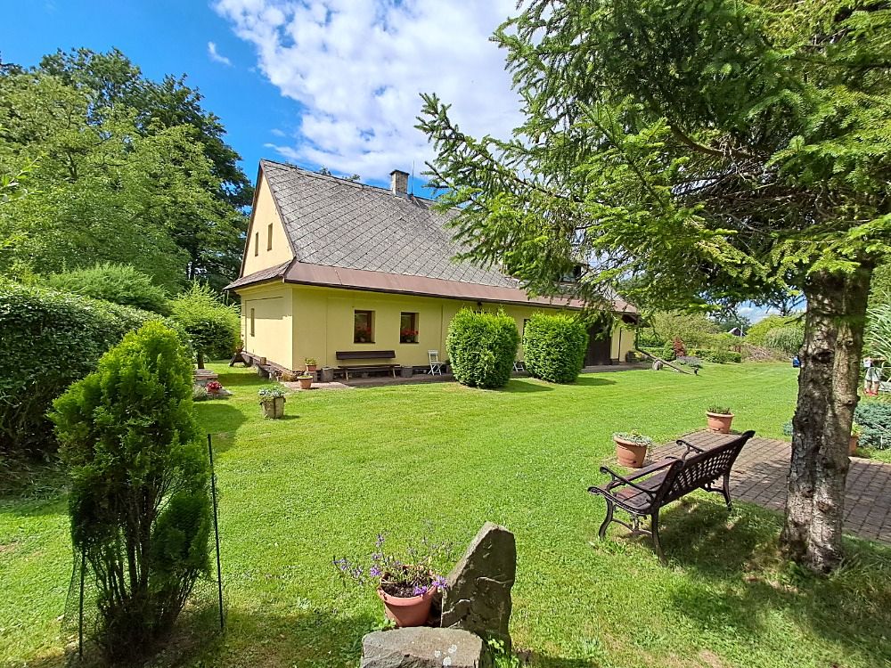 Prodej chalupy 100 m², pozemek 6594 m²