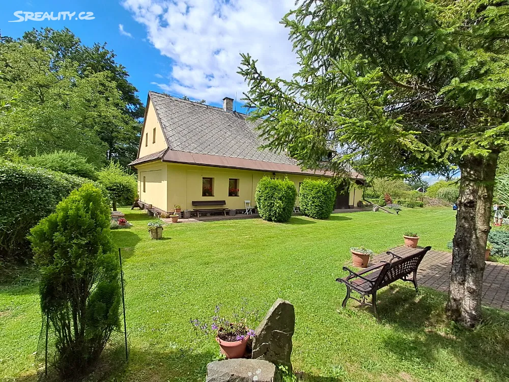 Prodej chalupy 100 m², pozemek 6594 m², Hnojník