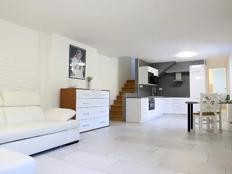 Prodej rodinného domu 126 m², pozemek 173 m², Bojkovice – náhled fotky 2