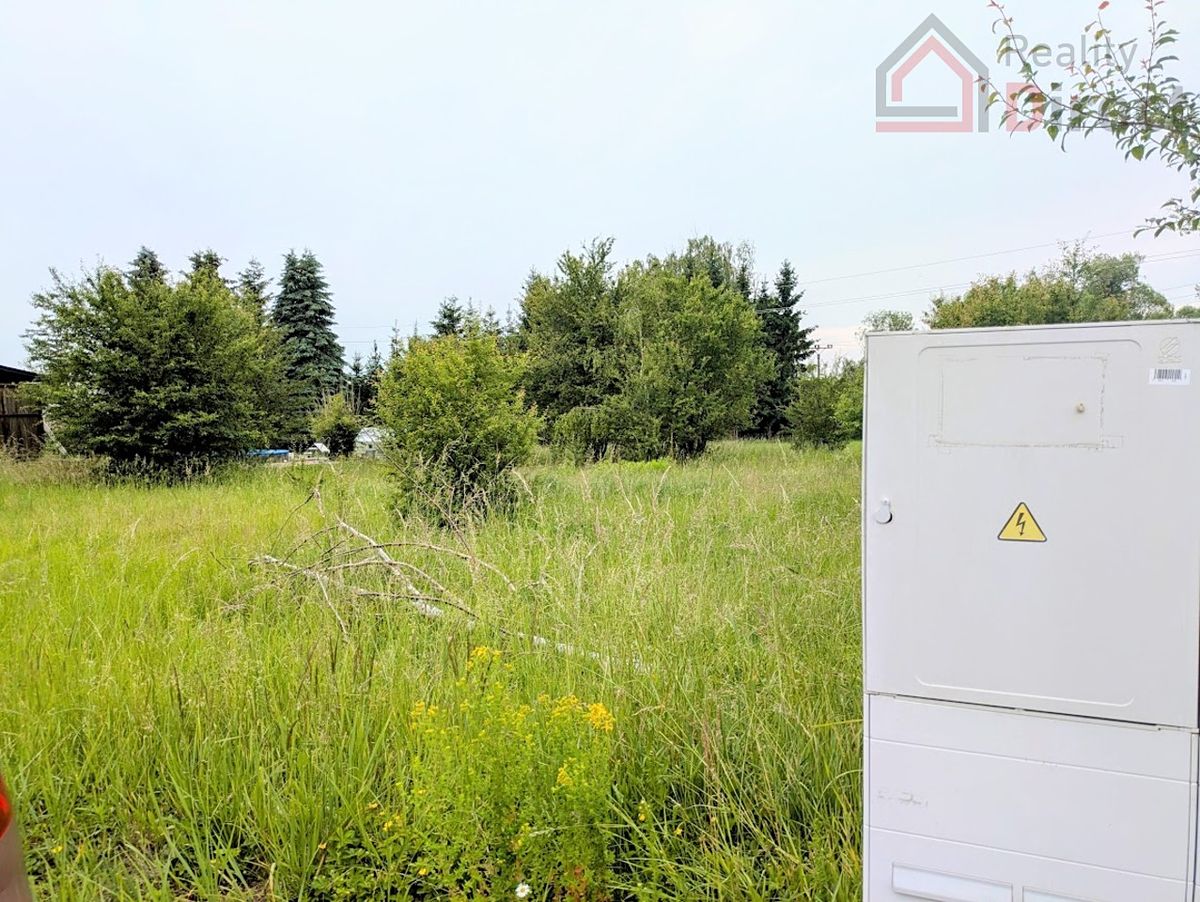 Prodej stavebního pozemku 970 m² – fotografie 3