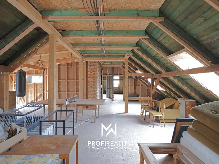 Комерційне приміщення на продаж, 550 м² (37 з 53)