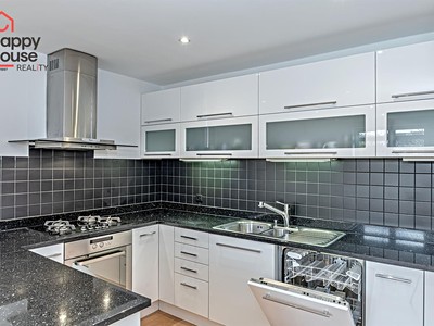 Pronájem bytu 3+1 126 m²