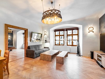 Pronájem bytu 3+kk 98 m²