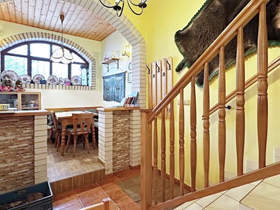Prodej  rodinného domu 285 m², pozemek 140 m² — photo 3