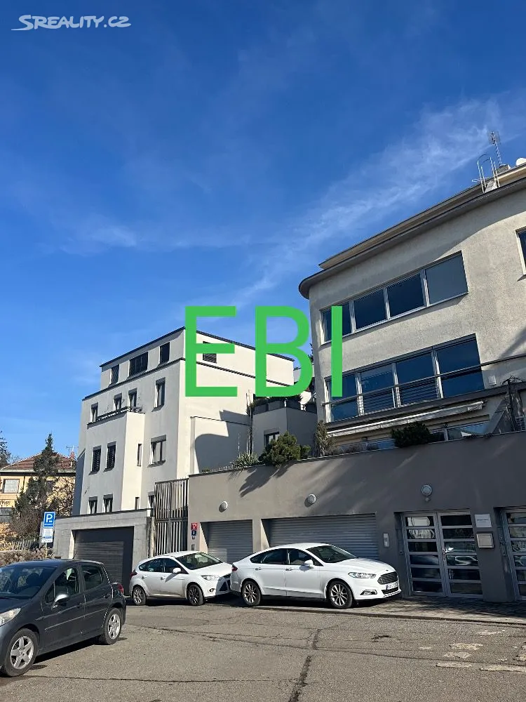 Pronájem kanceláře 168 m² – pohled 4