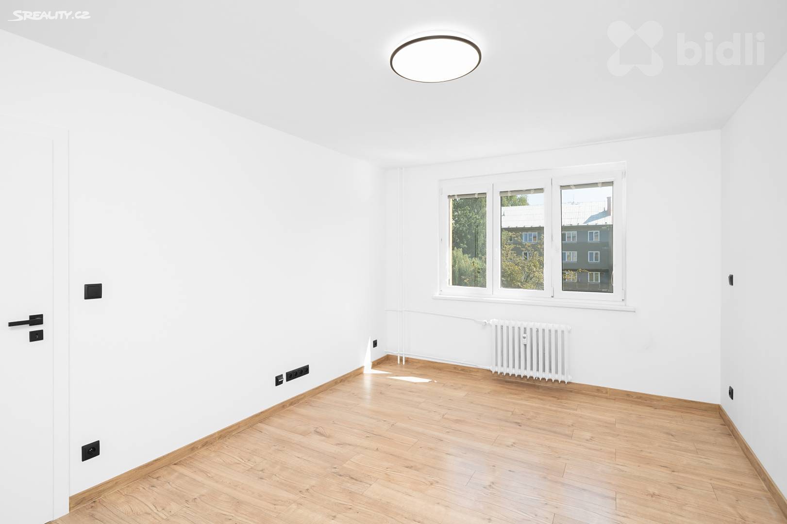 Pronájem bytu 2+1 54 m² – pohled 5