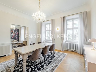 Pronájem bytu 4+kk 161 m²