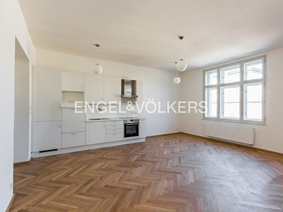 Pronájem bytu 3+kk 126 m²