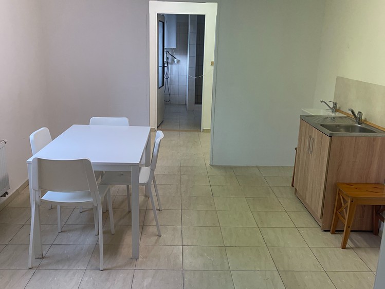 Prodej komerčního prostoru, 777 m² (38 z 46)