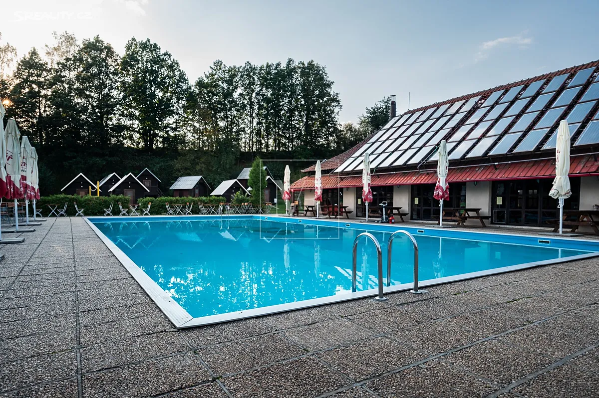 Prodej ubytovacího zařízení 1795 m²