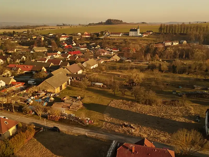 Prodej stavebního pozemku 900 m², Brtnice – náhled fotky 3
