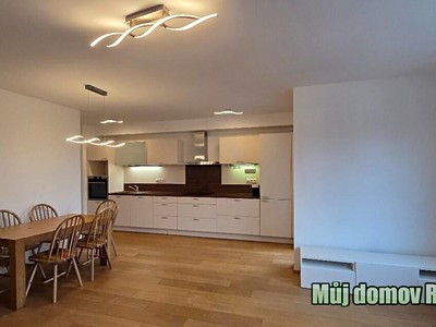 Pronájem bytu 3+kk 85 m² (Jednopodlažní)