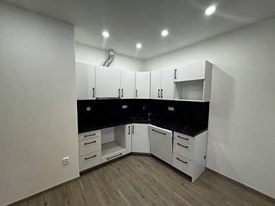 Pronájem bytu 2+kk 44 m² (Jednopodlažní)