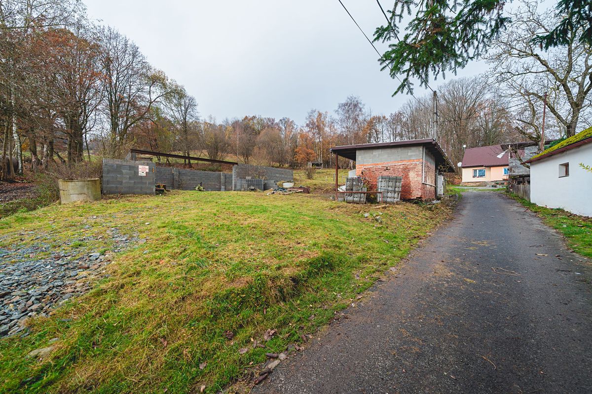 Prodej rodinného domu 195 m², pozemek 2927 m² – fotografie 4
