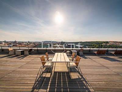 Комерційне приміщення в оренду, 570 м² (3 з 5)