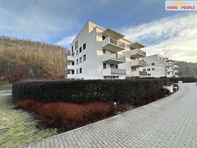 Pronájem bytu 4+kk 86 m²