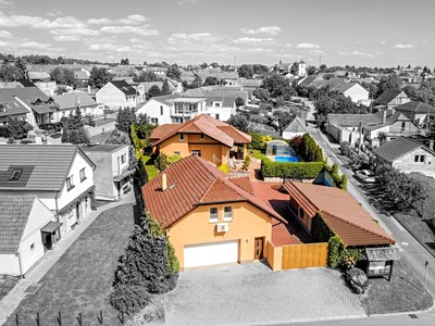 Prodej  rodinného domu 144 m², pozemek 1 229 m²