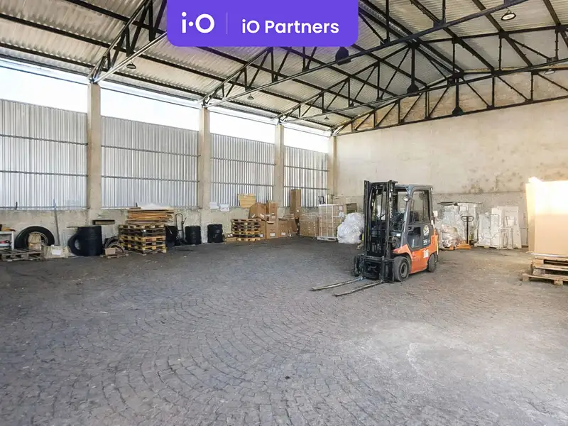Pronájem skladového prostoru 300 m², Mnichovo Hradiště – náhled fotky 1