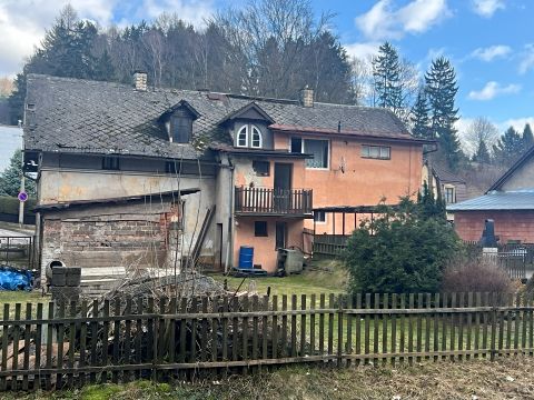 Prodej rodinného domu 245 m², pozemek 832 m² – fotografie 2