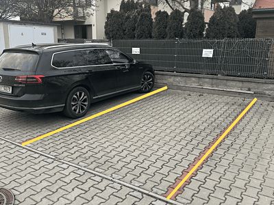 Prodej garážového stání 13 m²