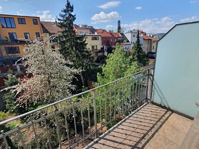 Pronájem bytu 1+kk 33 m²