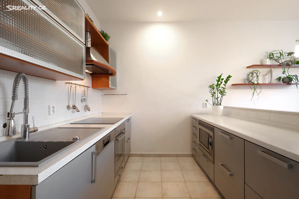 Prodej bytu 3+1 86 m² - Więcej