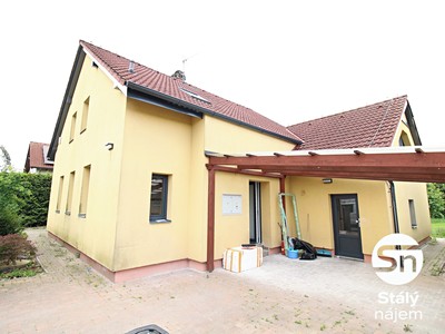 Žitná, Šestajovice