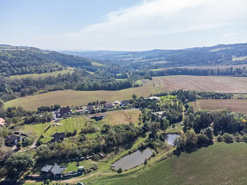 Prodej stavebního pozemku 2014 m², Horní Poříčí – náhled fotky 2