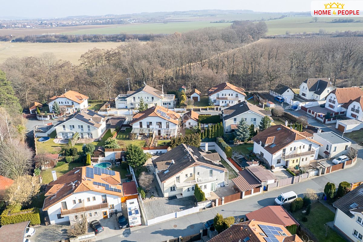Prodej rodinného domu 110 m², pozemek 369 m² – fotografie 5