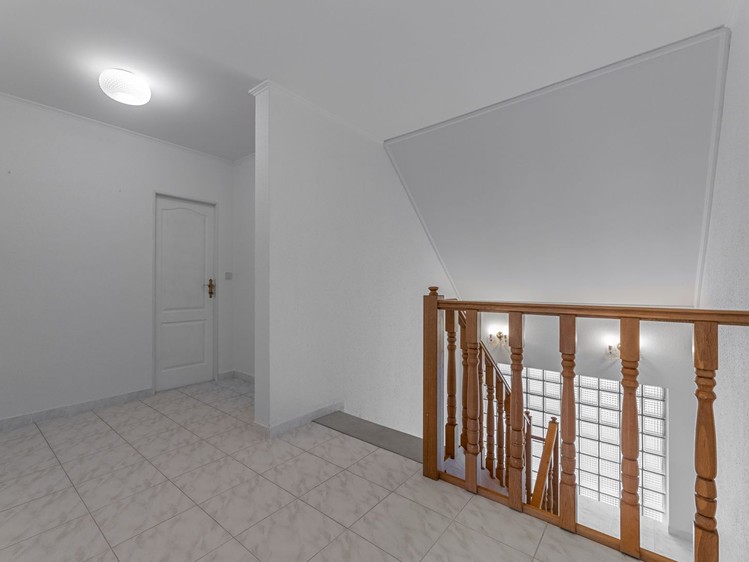 Будинок на продаж, 289 м² (18 з 100)