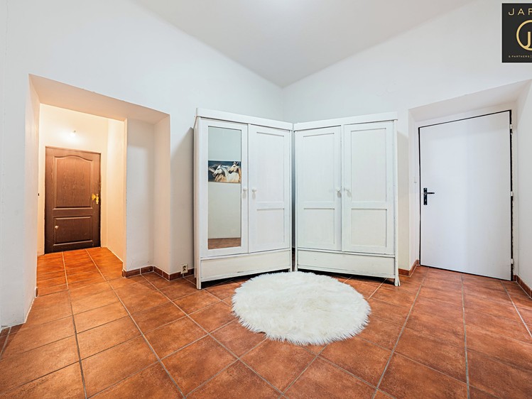 Prodej domu, 300 m² (30 z 56)