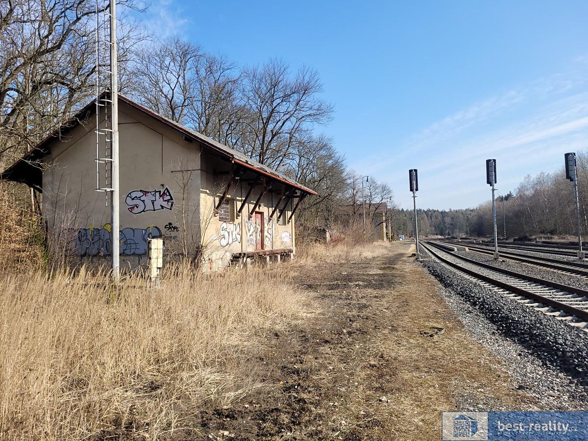 Prodej skladového prostoru 114 m² – fotografie 3