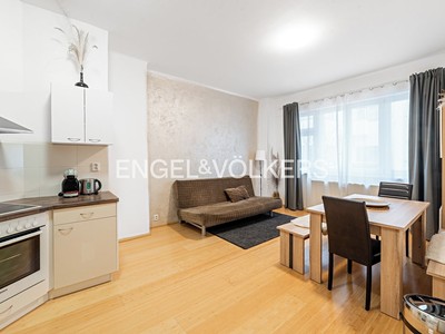 Pronájem bytu 3+kk 102 m²