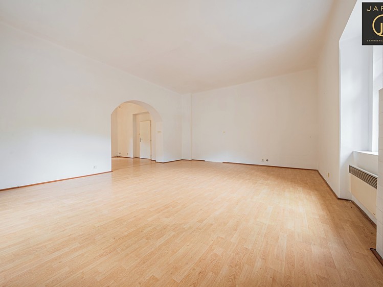 Prodej domu, 300 m² (36 z 56)