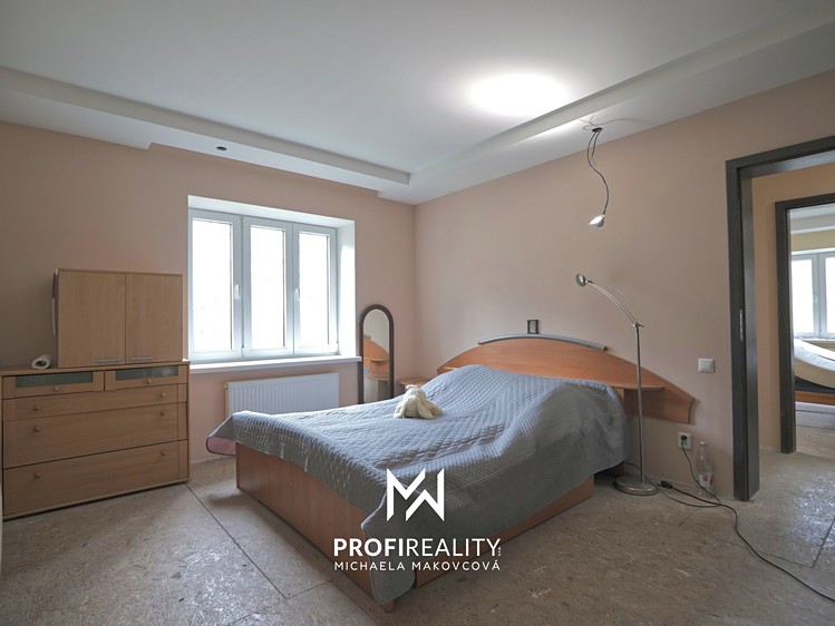 Комерційне приміщення на продаж, 550 м² (33 з 53)