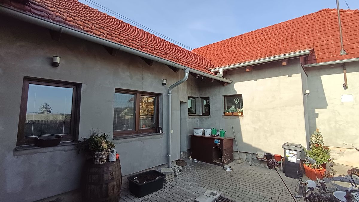 Prodej rodinného domu 94 m², pozemek 210 m² – fotografie 2