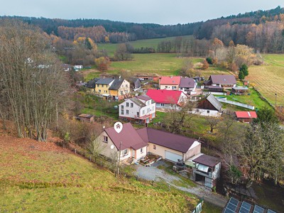 Prodej  rodinného domu 195 m², pozemek 2 927 m²