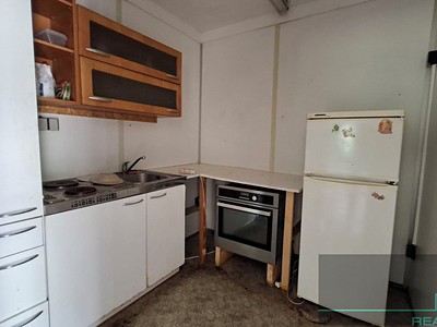 Pronájem bytu 6 pokojů a více 250 m² — photo 4