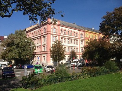 Pronájem bytu 3+kk 90 m²