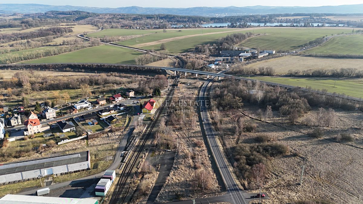 Prodej komerčního pozemku 3460 m²