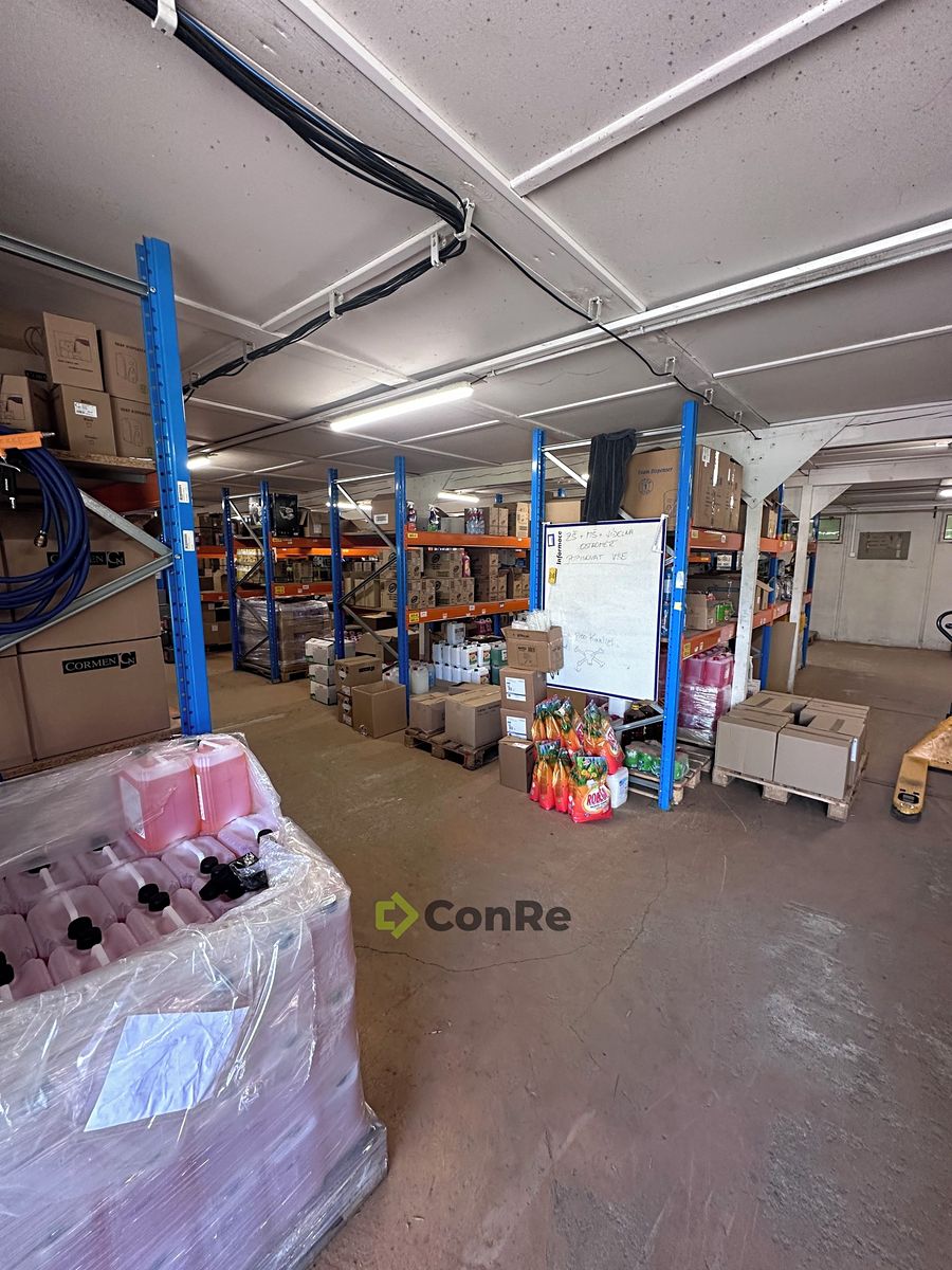 Pronájem skladového prostoru 720 m² – fotografie 3