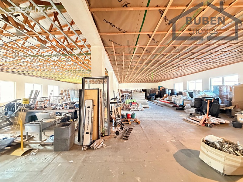 Prodej obchodního prostoru 1 200 m² – pohled 2
