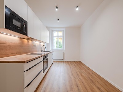 Pronájem bytu 2+1 76 m² (Jednopodlažní)
