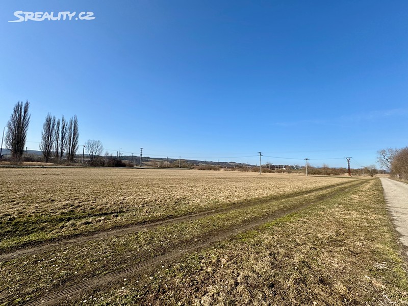 Prodej  komerčního pozemku 11 354 m² – pohled 5